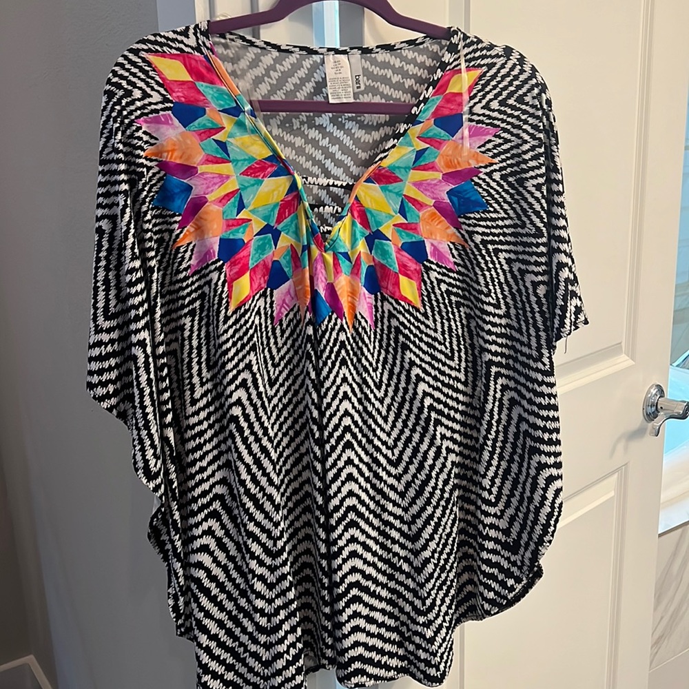 Bar III brand cover up. Size XS